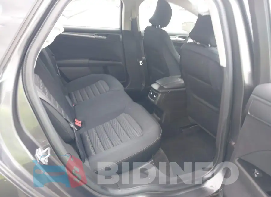 3FA6P0H77GR274559 Photo# 8