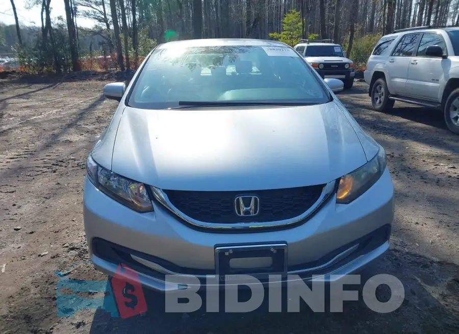19XFB2F59EE229424 Photo# 6