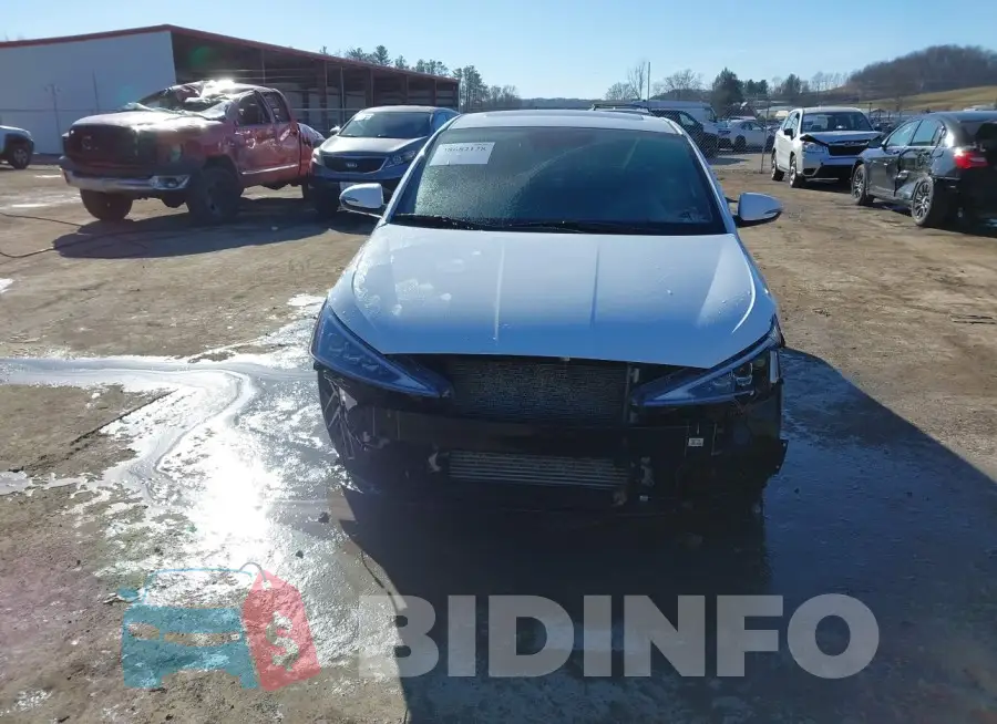 KMHD04LB9LU085726 Photo# 11