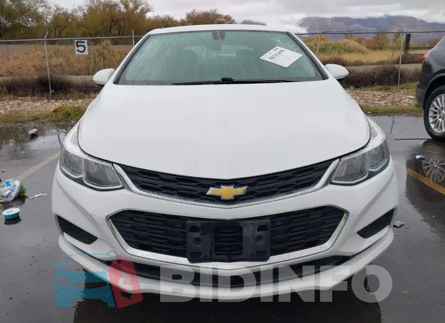 1G1BC5SM2H7276821 Photo# 12