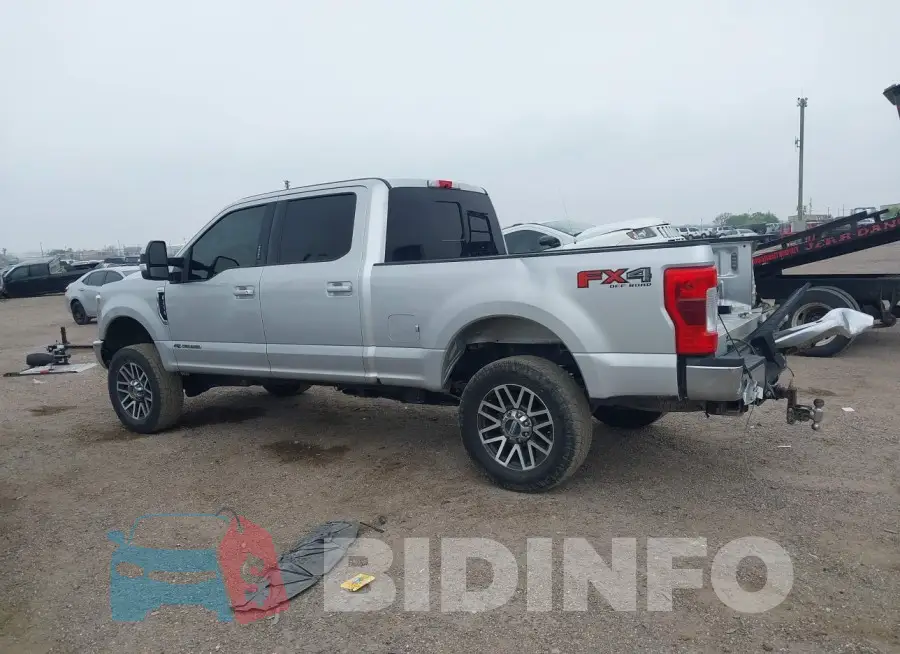 1FT7W2BT2JEB89206 Photo# 15