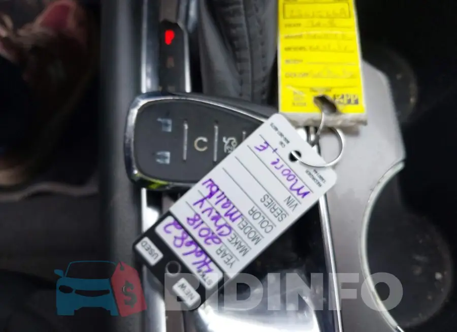 1G1ZD5ST5JF122036 Photo# 11