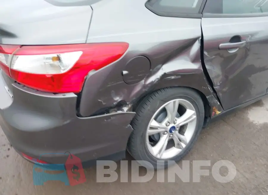 1FADP3F25EL235805 Photo# 6
