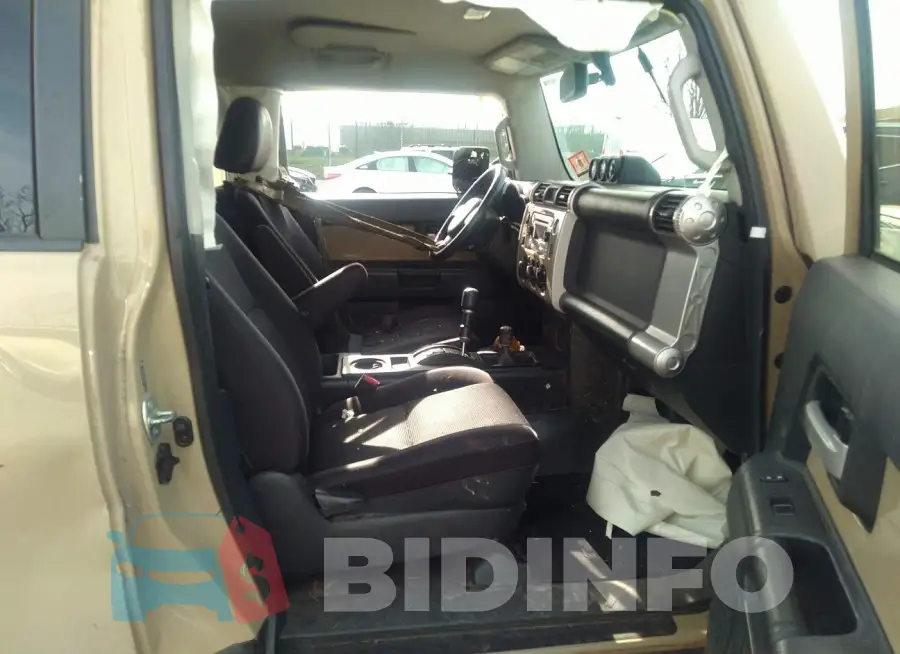 JTEBU4BF3EK178174 Photo# 5