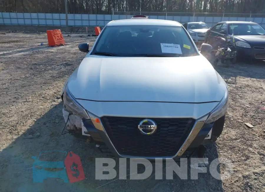 1N4BL4CV5LC211413 Photo# 13