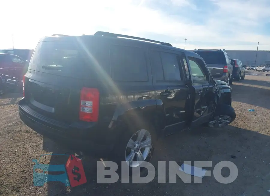 1C4NJPBA0ED725891 Photo# 4