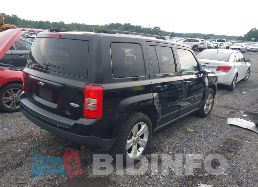 1C4NJPFB0FD350198 Photo# 4
