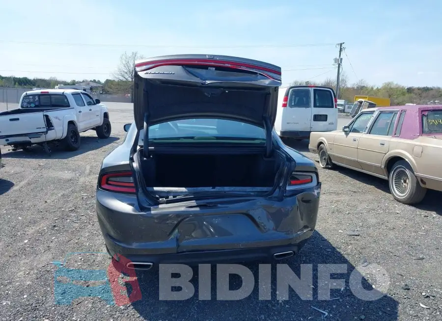 2C3CDXBG5PH635052 Photo# 16