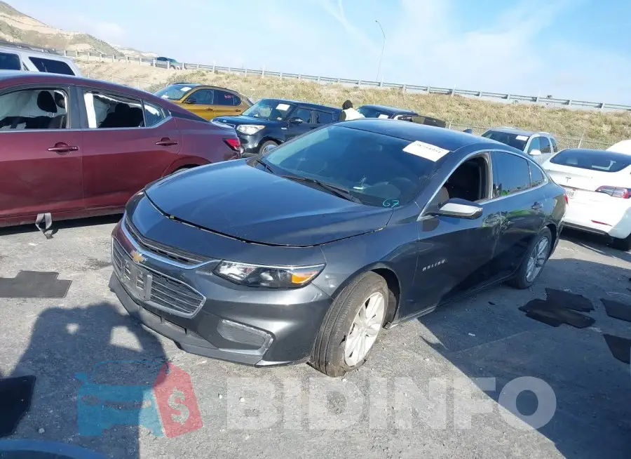1G1ZD5ST3JF242563 Photo# 2