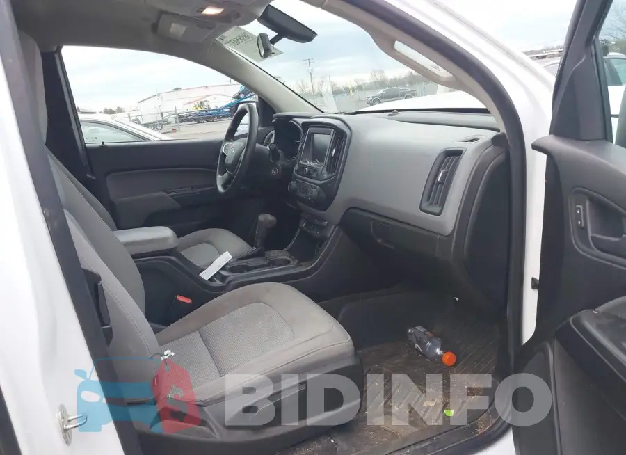 1GCHTBEA2J1234983 Photo# 5