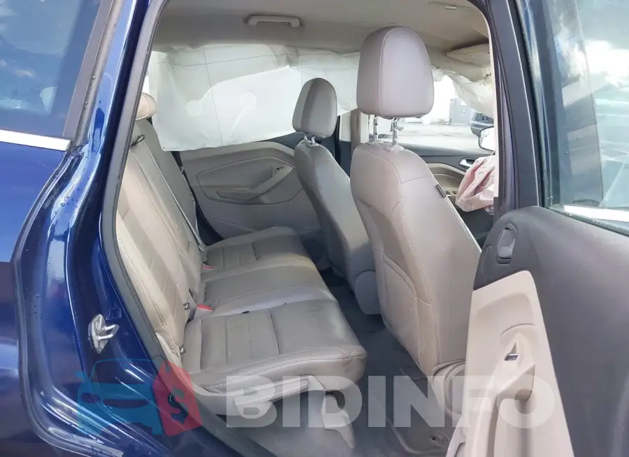 1FADP5CU4GL115014 Photo# 8