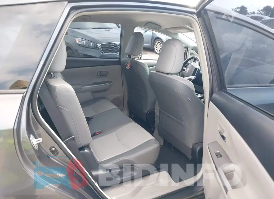 JTDZN3EU1GJ051419 Photo# 8
