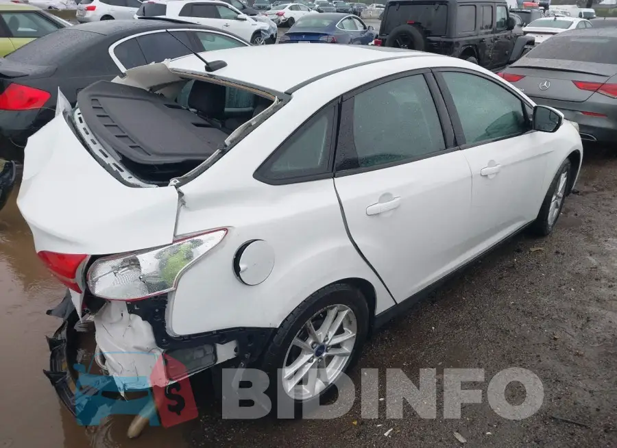 1FADP3F22FL205193 Photo# 4