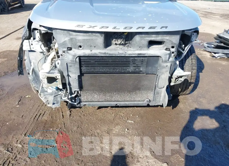 1FM5K8GT3FGC63836 Photo# 6