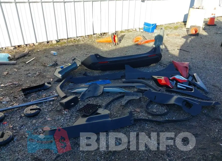 2T3C1RFV7PW284749 Photo# 12