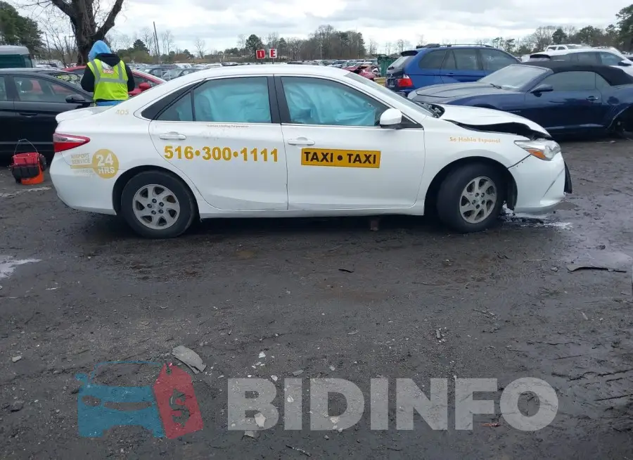 4T1BF1FK5GU576333 Photo# 13