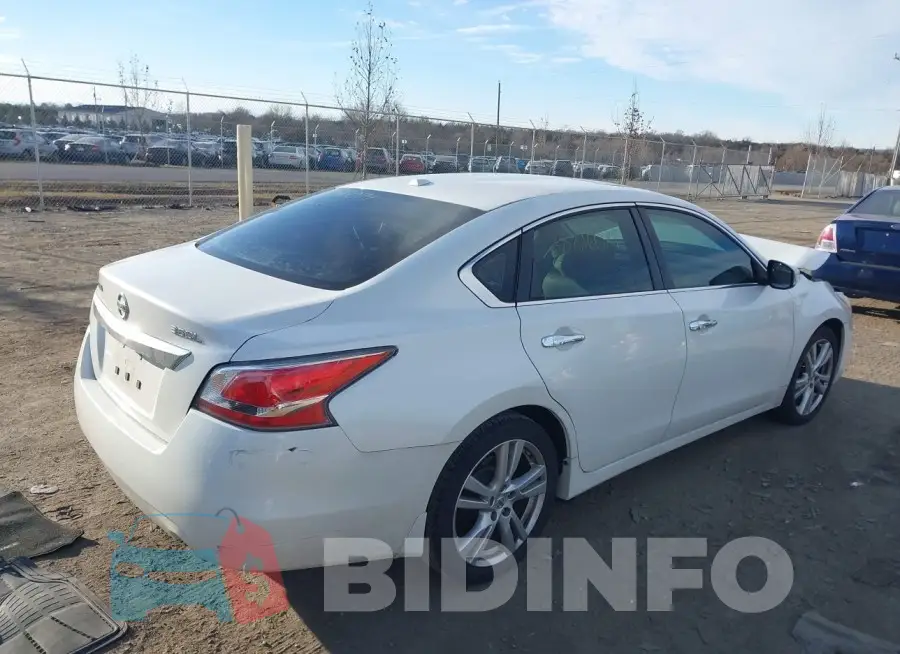 1N4BL3AP2FC172329 Photo# 4