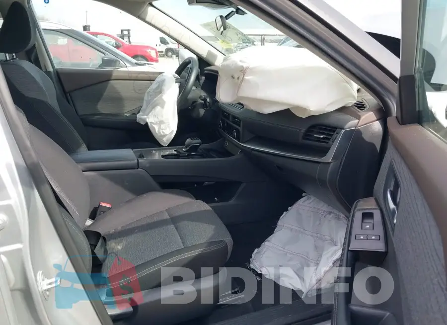 5N1BT3BAXPC811672 Photo# 5