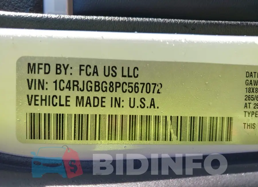 1C4RJGBG8PC567072 Photo# 9