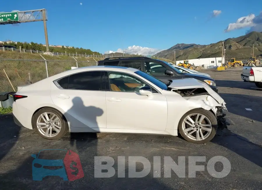 JTHCA1D25M5116782 Photo# 13