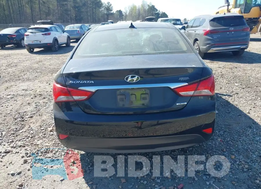 5NPEC4AC3EH832407 Photo# 16