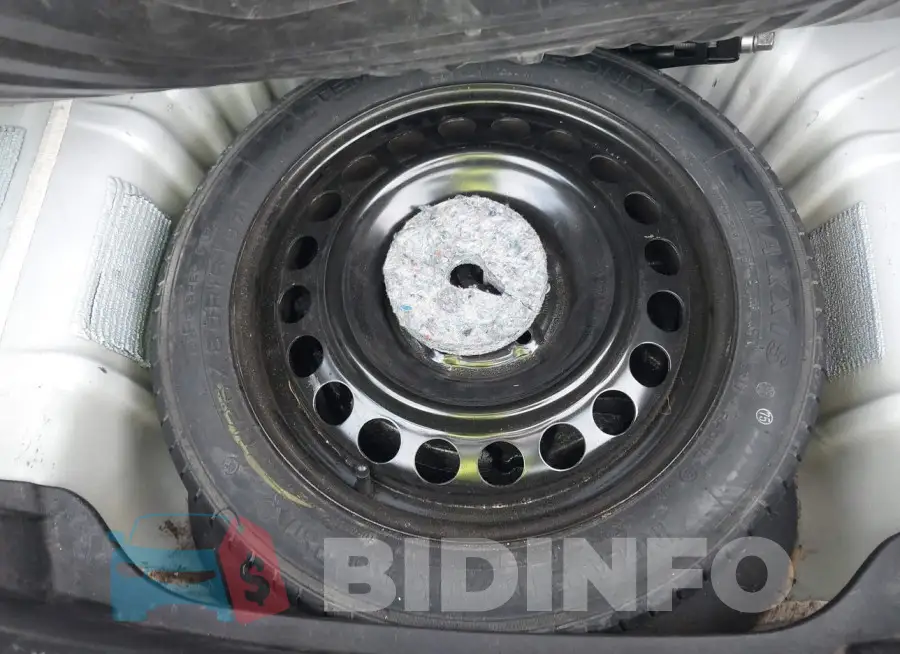 1G1ZD5ST5JF165968 Photo# 12