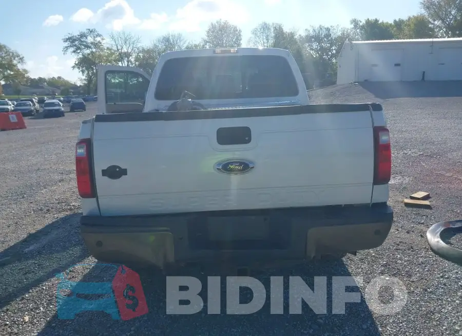 1FT8W3BT2GEB23256 Photo# 8