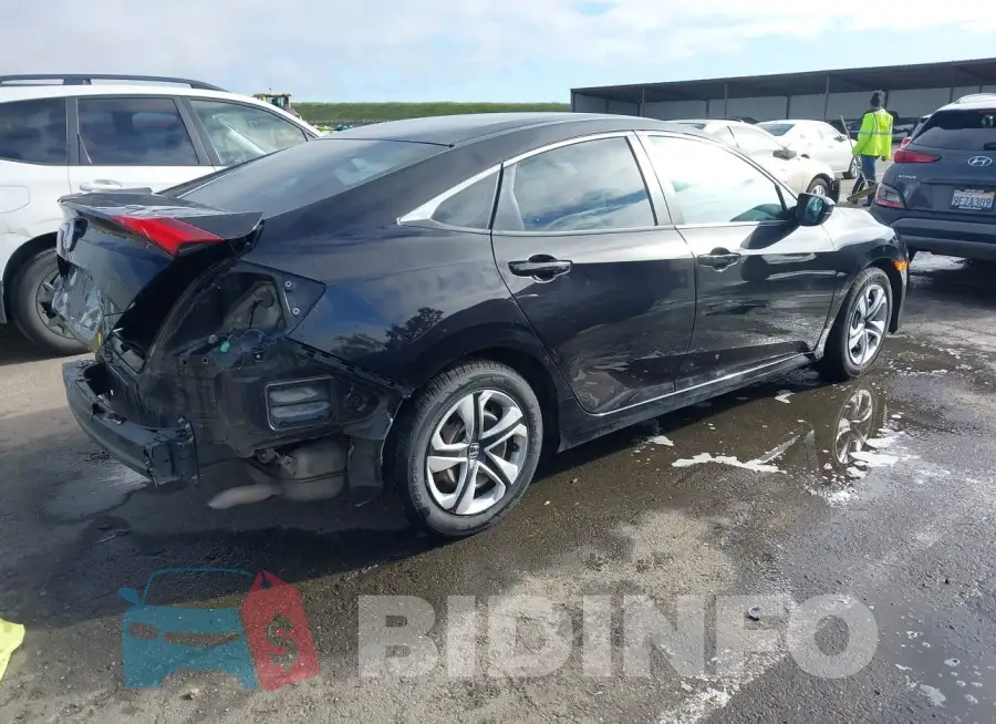 19XFC2F53JE208026 Photo# 4