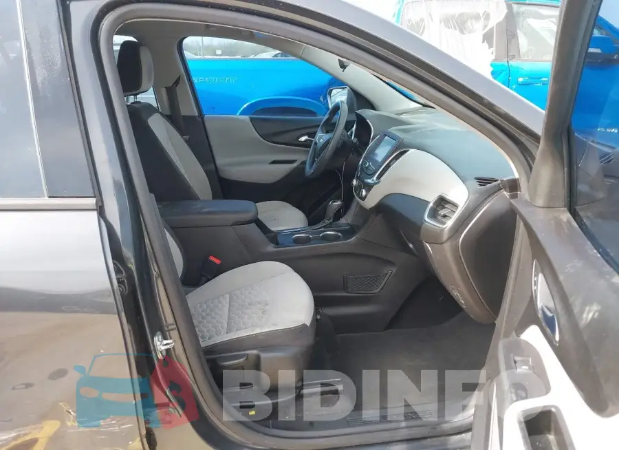 2GNAXHEV2J6156981 Photo# 5