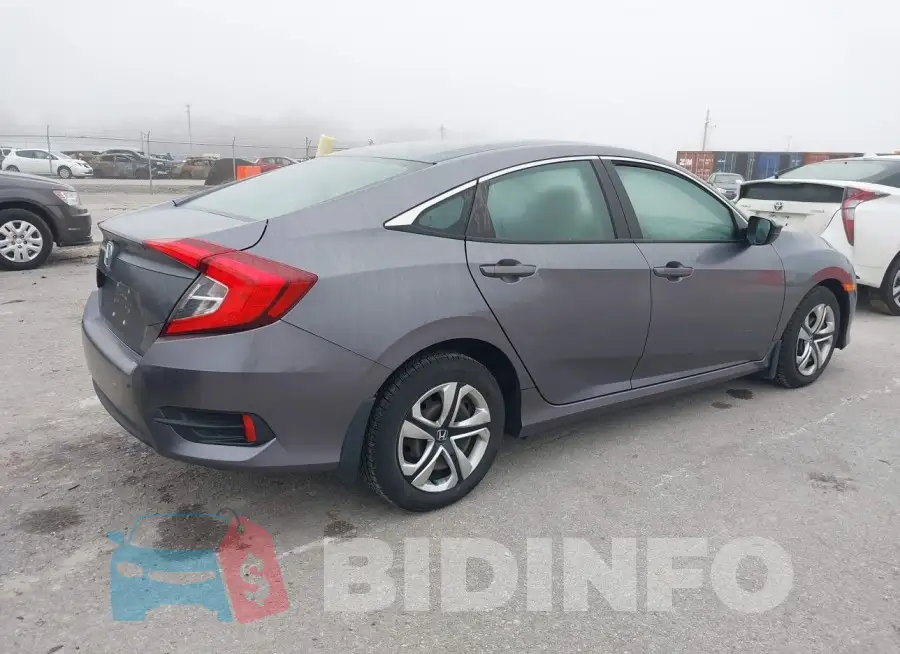 19XFC2F52HE077228 Photo# 4