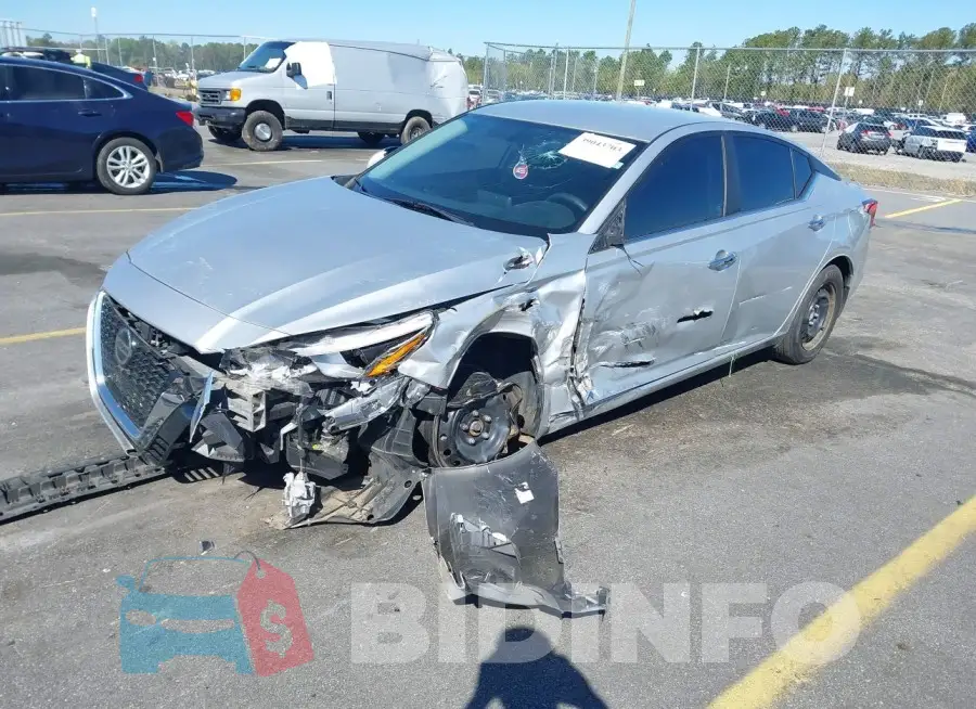 1N4BL4BV6KC138908 Photo# 2