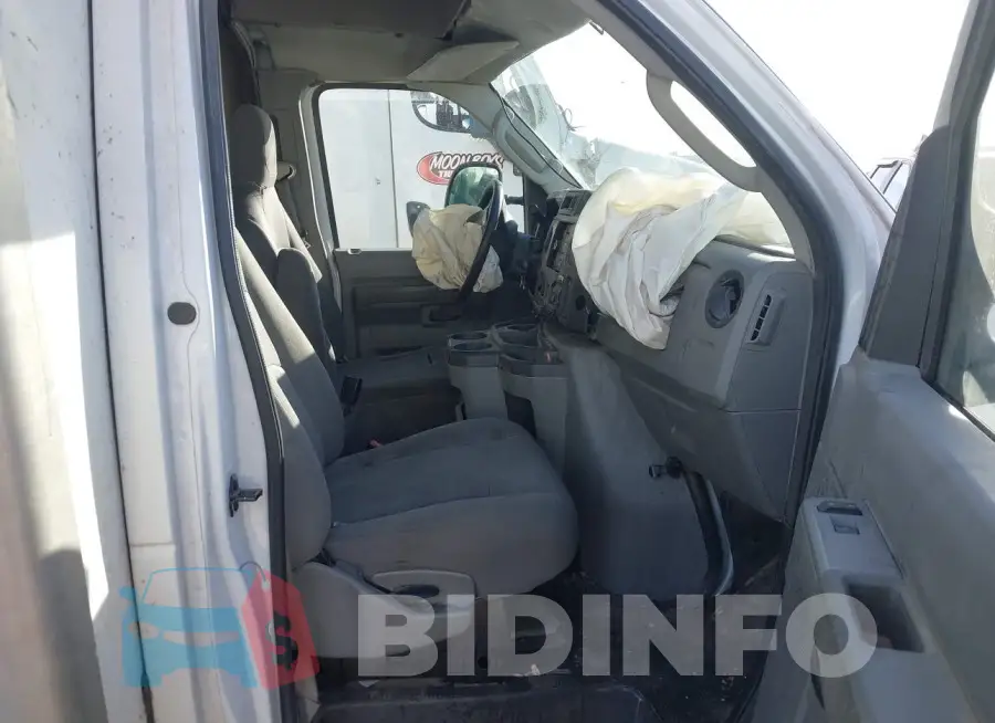 1FDXE4FS8KDC50996 Photo# 5