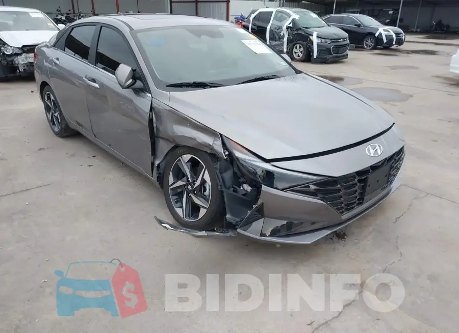 KMHLP4AG2PU372188 Photo# 6
