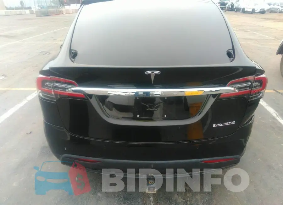 5YJXCDE45KF186499 Photo# 16