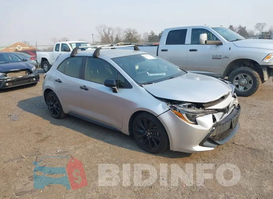 JTND4MBE6N3150413 Photo# 1