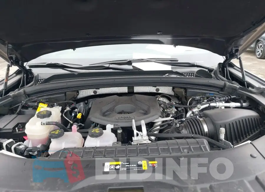 1C4RJYE65N8707183 Photo# 10
