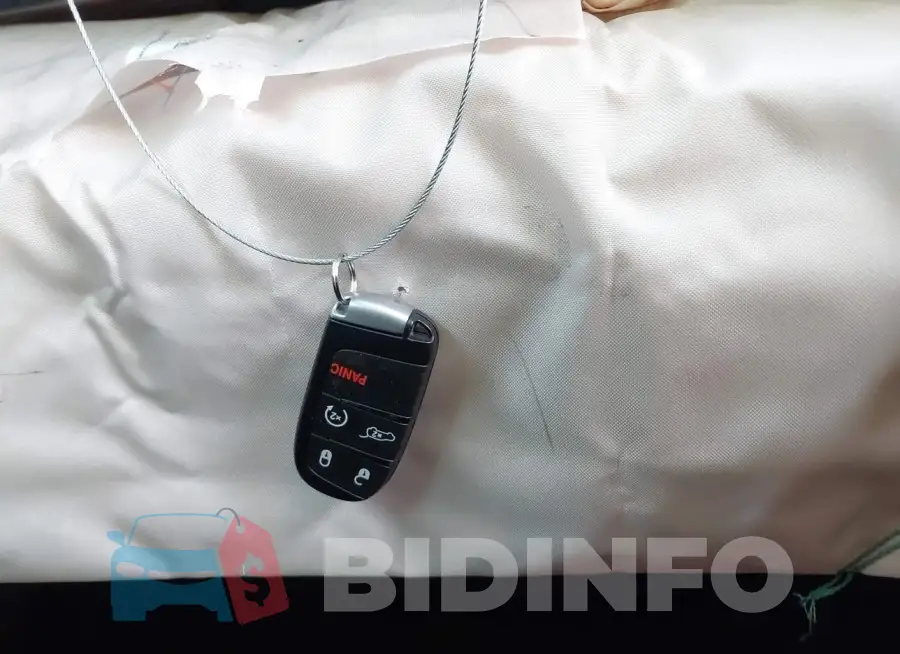 1C4SDHCT3MC757934 Photo# 11