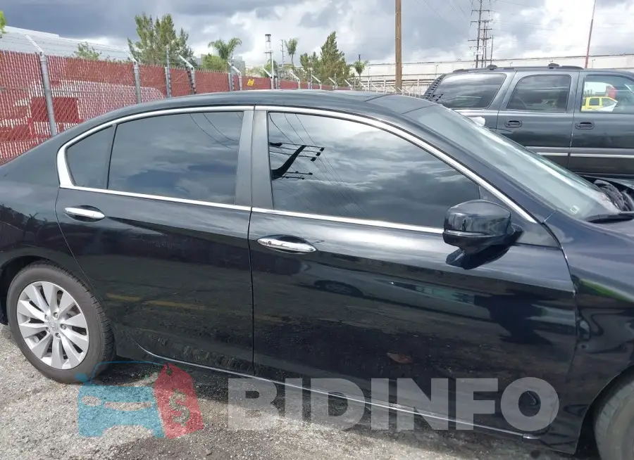 1HGCR2F75FA236439 Photo# 13
