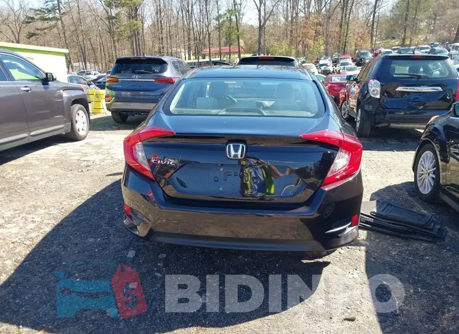 19XFC2F52GE008408 Photo# 16