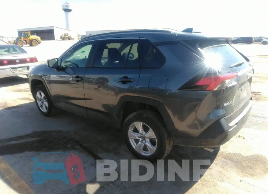 2T3P1RFV2MC156515 Photo# 3