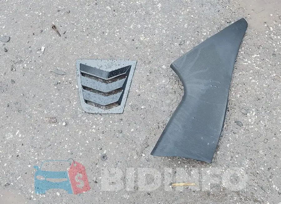 2C3CDXHG2FH777784 Photo# 12