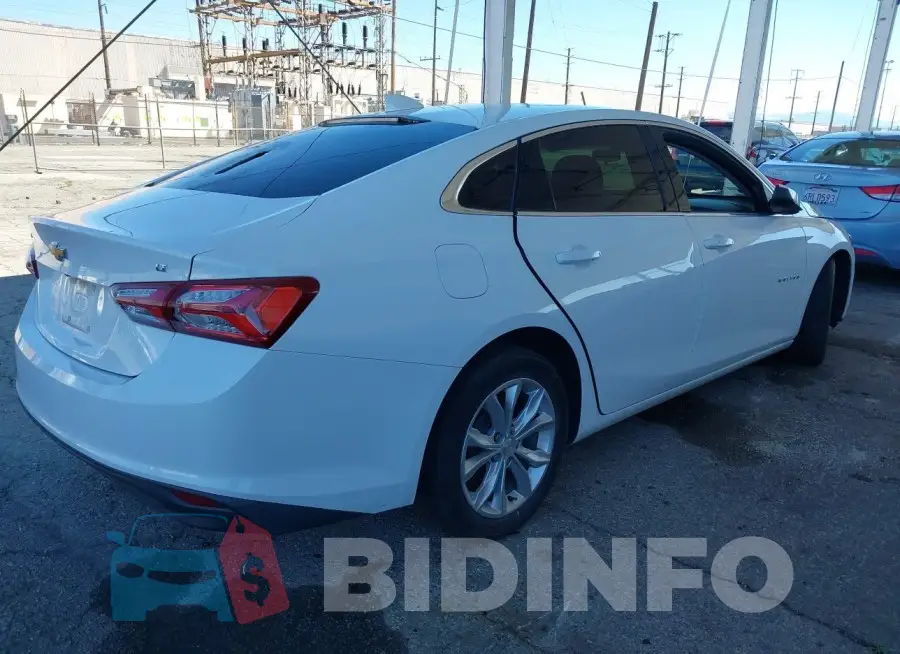 1G1ZD5ST2KF174290 Photo# 4