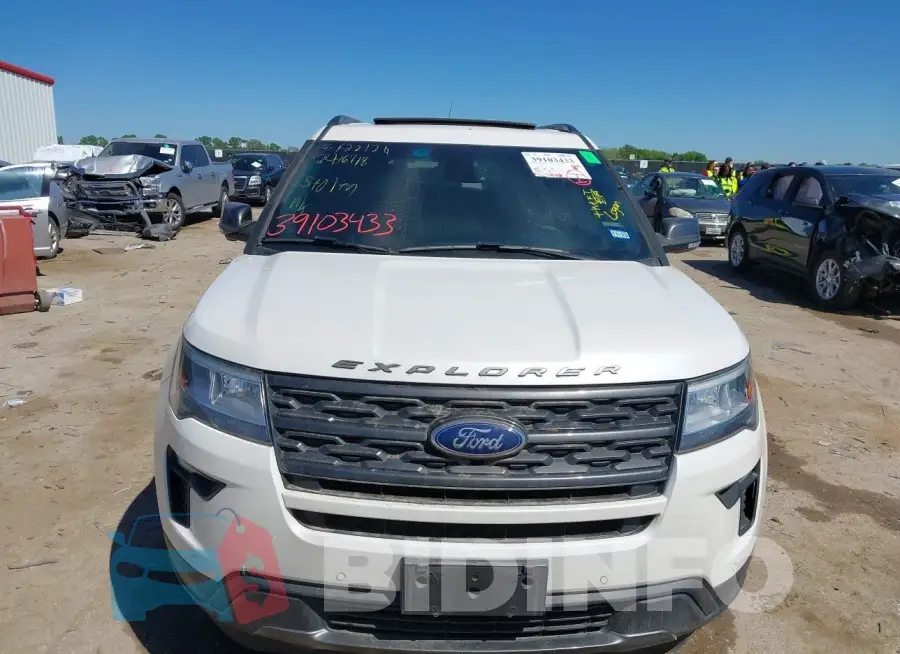 1FM5K7DH1JGC56967 Photo# 6