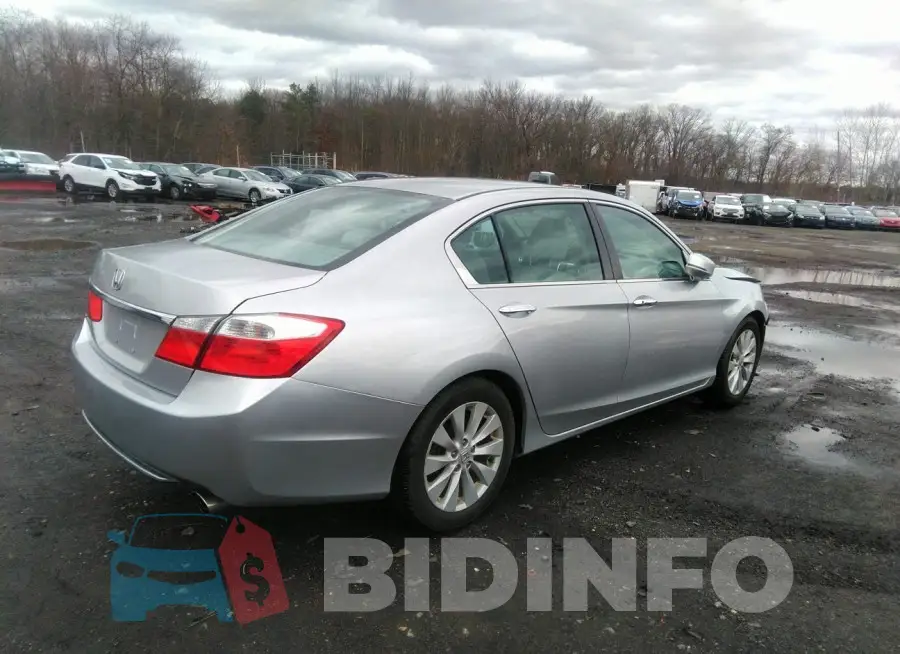 1HGCR2F72FA100348 Photo# 4