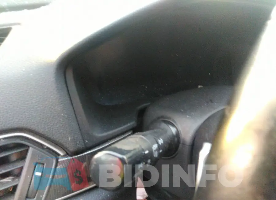 1HGCV1F31KA045470 Photo# 7