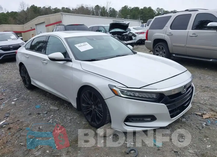 1HGCV2F91JA027222 Photo# 13