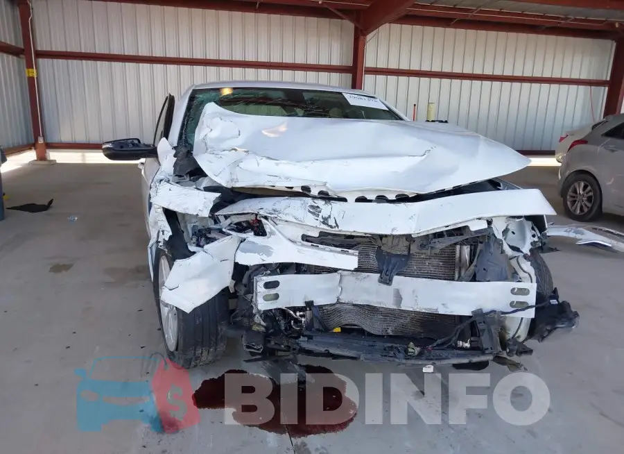 1G1ZD5ST5JF157708 Photo# 6