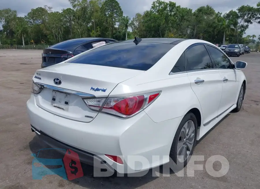 KMHEC4A45FA132952 Photo# 4