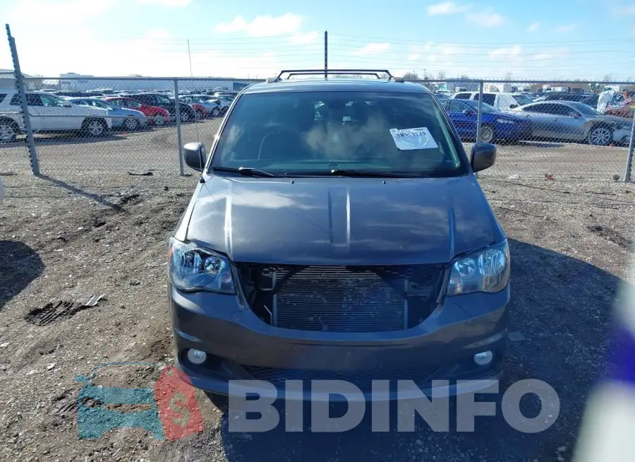 2C4RDGEG5KR743224 Photo# 12