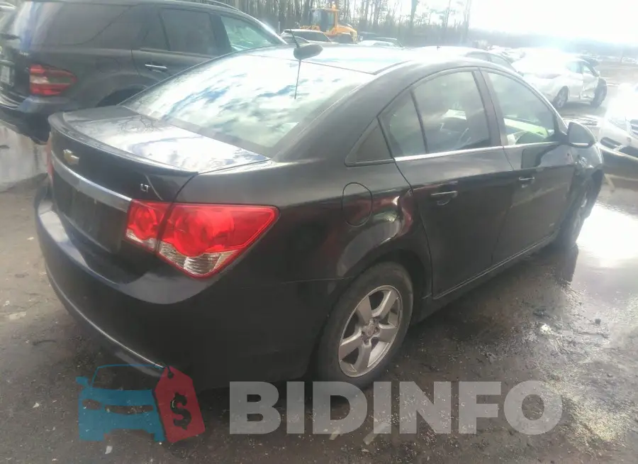 1G1PC5SB2F7201585 Photo# 4